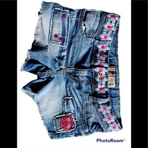 l.e.i. girls low rise shorts